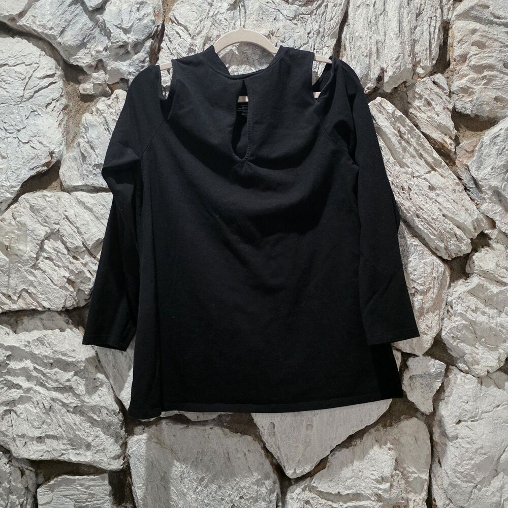 Torrid Women's Size 2 2XL Black Keyhole Cut Out Shoulders Long Sleeve Goth Fairy